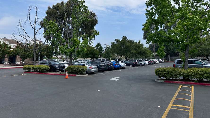 Rent a Parking Lot (Large) in Duarte CA 91010