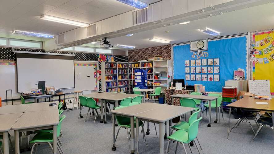 Rent Classroom Standard in Costa Mesa