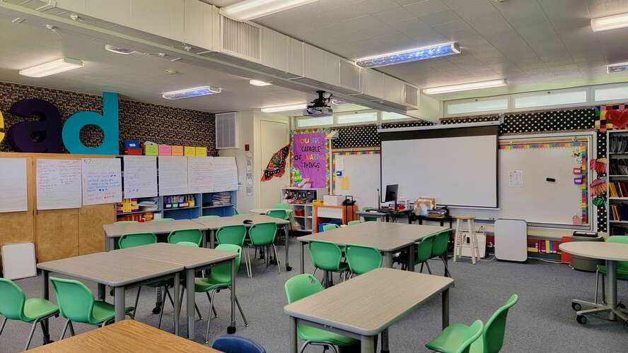 Rent Classroom Standard in Costa Mesa