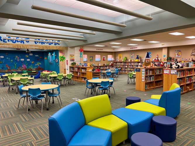 Rent a Library (Small) in Fort Worth TX 76244