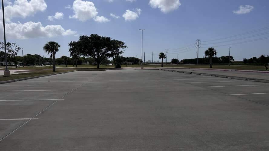 Rent a Parking Lot (Small) in Freeport TX 77541