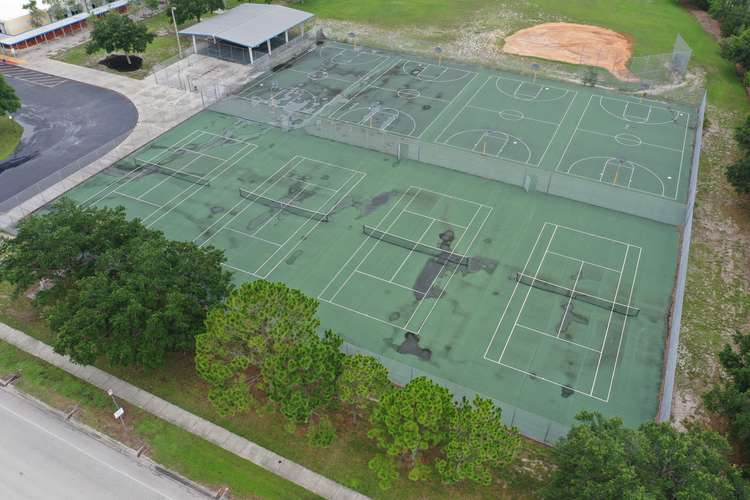 Rent a Tennis Courts in Bradenton FL 34210