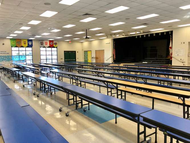 Rent a Cafeteria (Small) in Clermont FL 34711