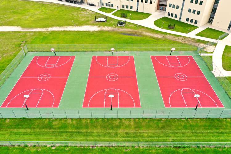 Rent a Basketball Courts (Outdoor) in Kissimmee FL 34744