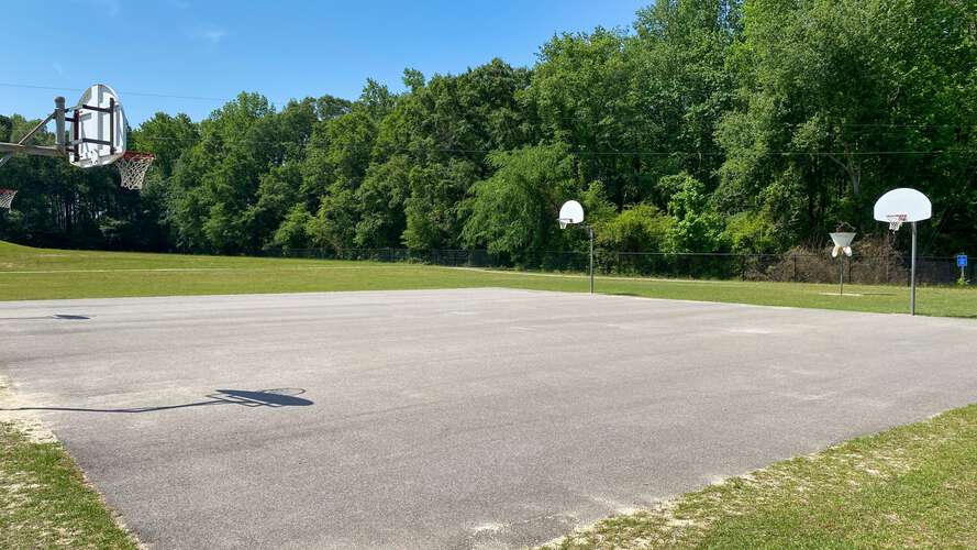 Rent a Basketball Courts (Outdoor) in Lexington SC 29073
