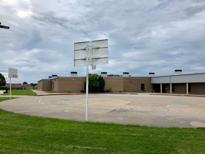 Rent a Basketball Courts (Outdoor) in Springdale AR 72762