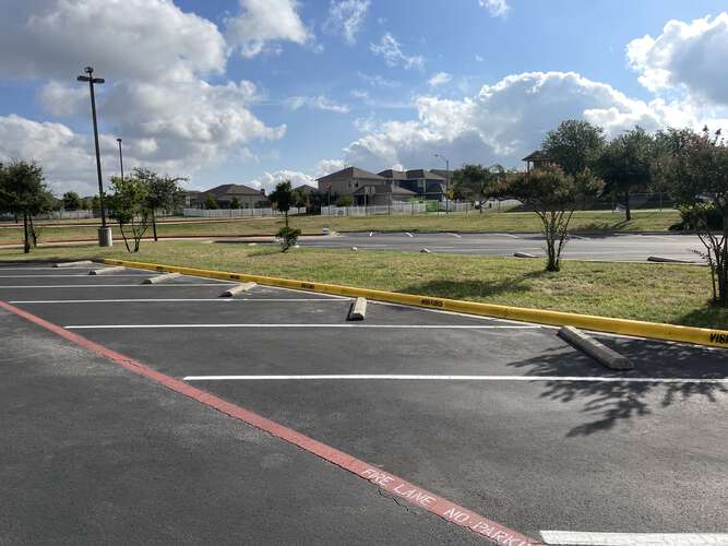 Rent a Parking Lot (Small) in Round Rock TX 78664