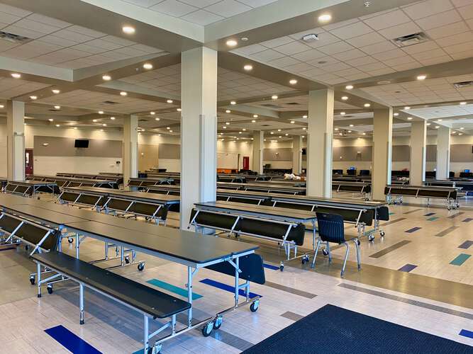 Rent a Cafeteria (Large) in Kissimmee FL 34744