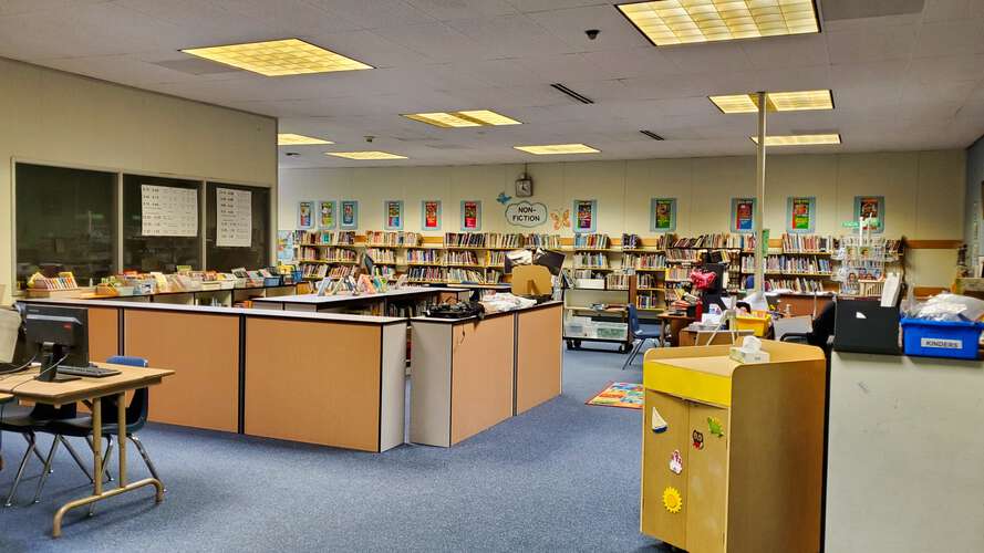 Rent a Library (Small) in San Diego CA 92126