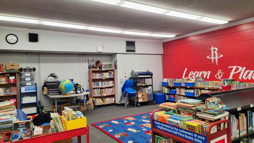 Rent Library in Houston