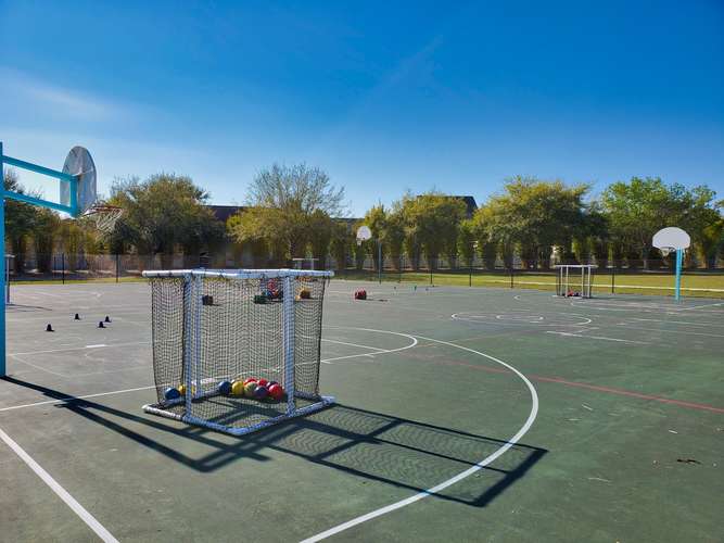 Rent Outdoor Basketball Courts in Orlando