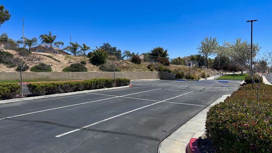 Rent a Parking Lot (Small) in Wildomar CA 92595