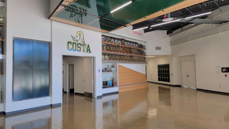 Rent a Gym (Large) in Manhattan Beach CA 90266