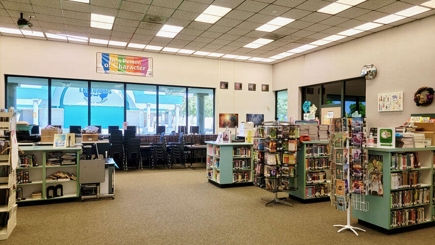 Rent A Library Medium In Visalia CA 93277