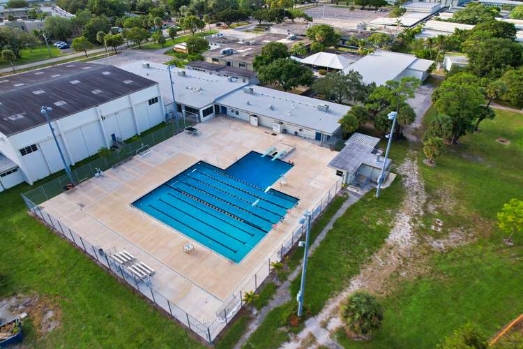 Rent a Pool in Fort Lauderdale FL 33312