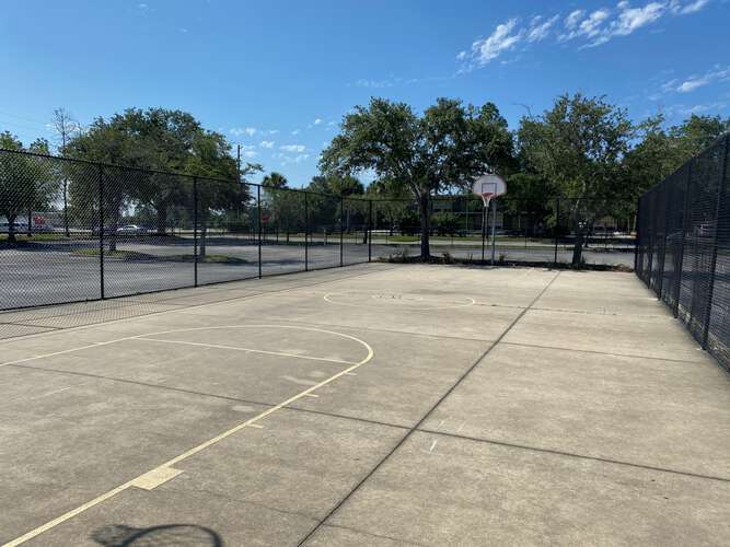 Rent a Basketball Courts (Outdoor) in Kissimmee FL 34741