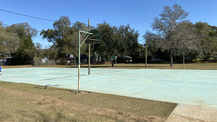 Rent Outdoor Basketball Courts in Brandon