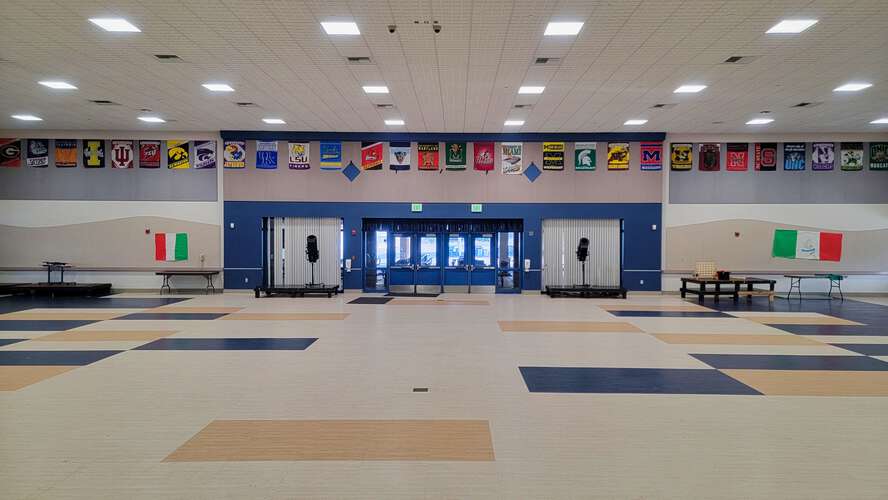 Rent a MPR (Large) in Temecula CA 92591