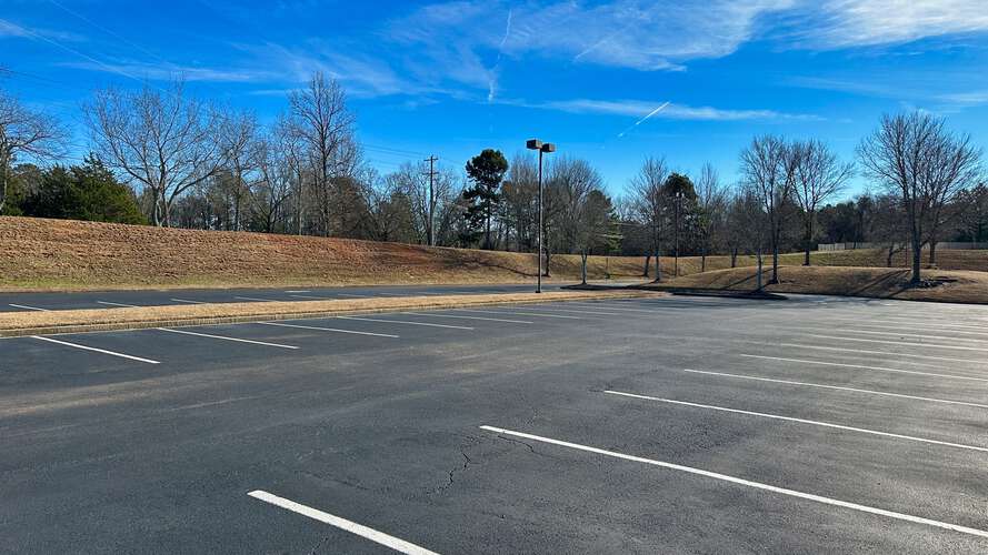 Rent Parking Lot 2 in Suwanee