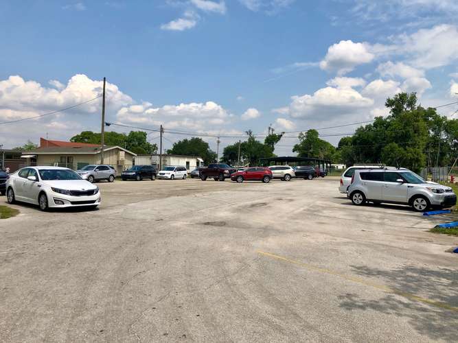 Rent Parking Lot 2 in Bartow