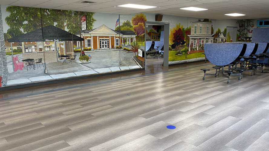 Rent a Cafeteria (Small) in Smiths Grove KY 42171