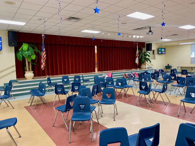 Rent A Cafeteria Small In Orlando FL 32837
