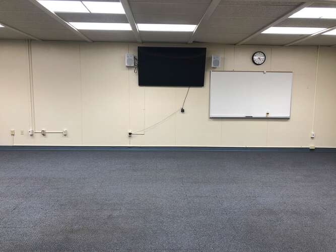 Rent a Classroom (Small) in Modesto CA 95351