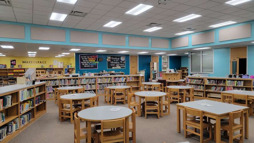 Rent a Library (Small) in Hawthorne FL 32640