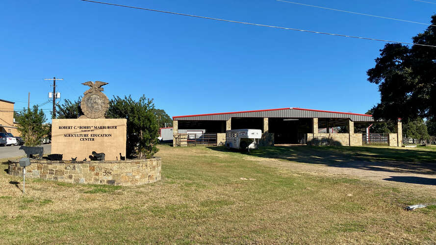 Rent a Other in Columbus TX 78934