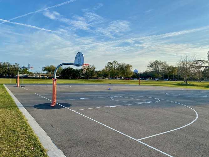 Rent Outdoor Basketball Courts in Orlando