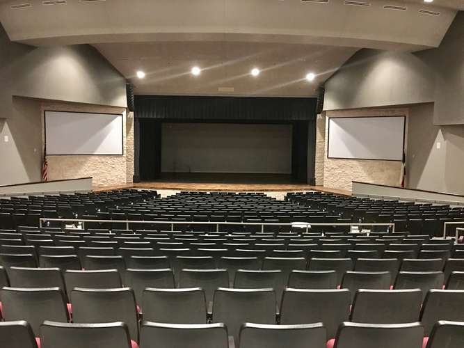 Rent a Theater in Lockhart TX 78644