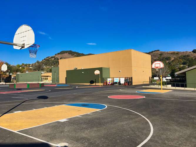 Rent Outdoor Basketball Courts in San Rafael
