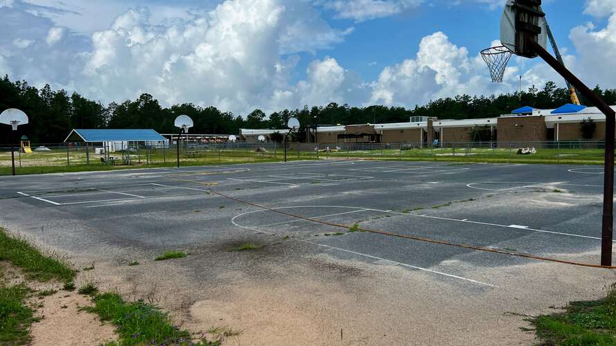 Rent Outdoor Basketball Courts in DeFuniak Springs Rent Outdoor Basketball Courts in DeFuniak Springs