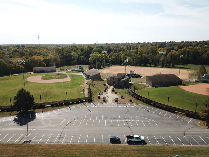 Rent Parking Lot in Shelbyville