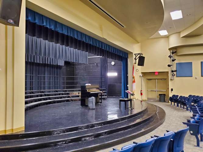 Rent a Theater in Apopka FL 32712