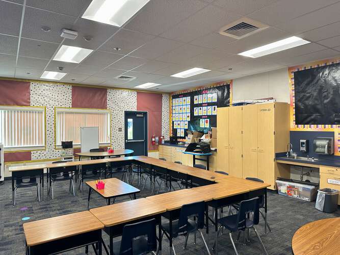 Rent a Classroom (Small) in Fresno CA 93705