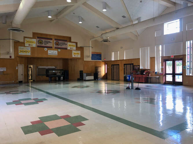 Rent a Cafeteria (Small) in Martinez CA 94553