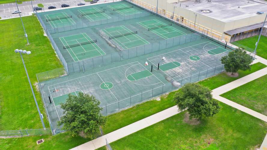Rent a Basketball Courts (Outdoor) in Kissimmee FL 34746