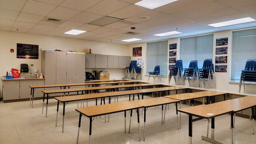 Rent Classroom Standard in Thornton