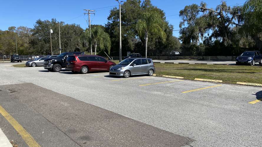 Rent a Parking Lot in Brandon FL 33511