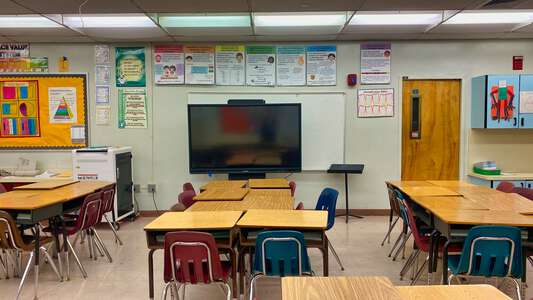 Royal Palm STEM Museum Magnet School Classroom Standard in Lauderhill