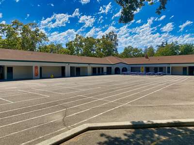 Bret Harte Elementary School Outdoor Area in Sacramento
