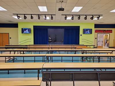 Pine Hills Elementary School Cafeteria in Orlando