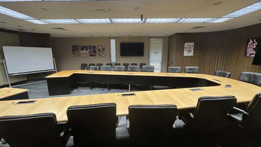 Menlo College Brawner Room 110 - 441 Boardroom in Atherton 5