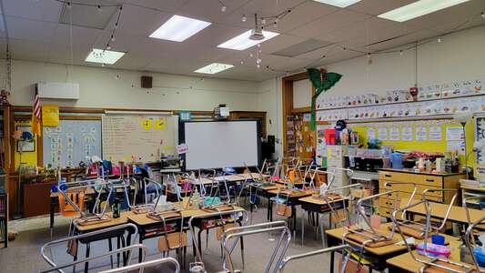 Bandelier Elementary School Classroom Standard in Albuquerque