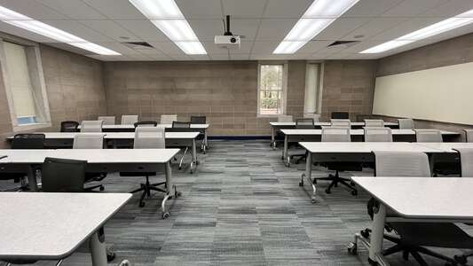 Brawner Room 120 - 446 - Classroom