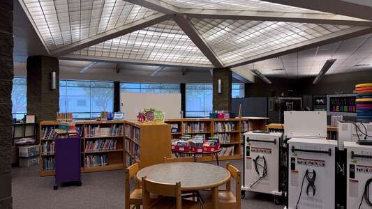 Santa Cruz Elementary School Library in Maricopa