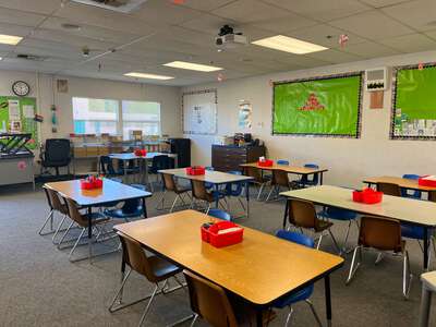 Rancho Las Positas Elementary School Classroom Standard in Livermore