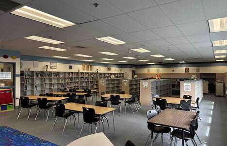 Park Ridge Elementary School Library in Nampa
