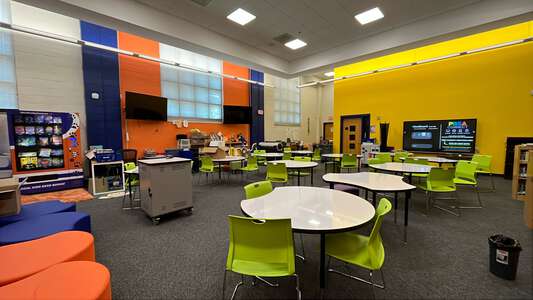 T.H. Slater Elementary School Library in Atlanta 1